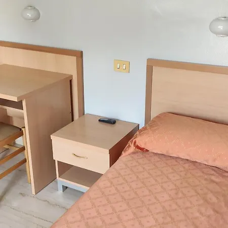 Hotel San Juan De Ribera, Casa Per Ferie Rome