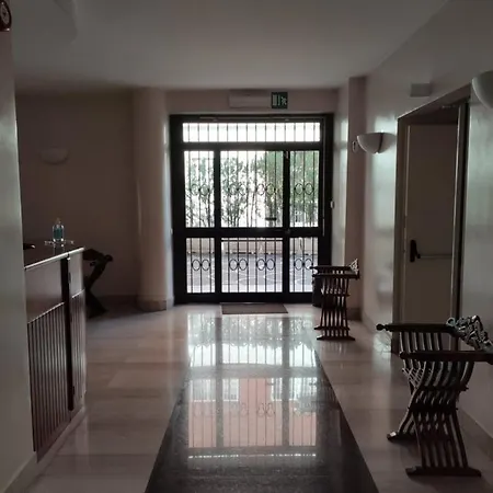 Hotel San Juan De Ribera, Casa Per Ferie Rom